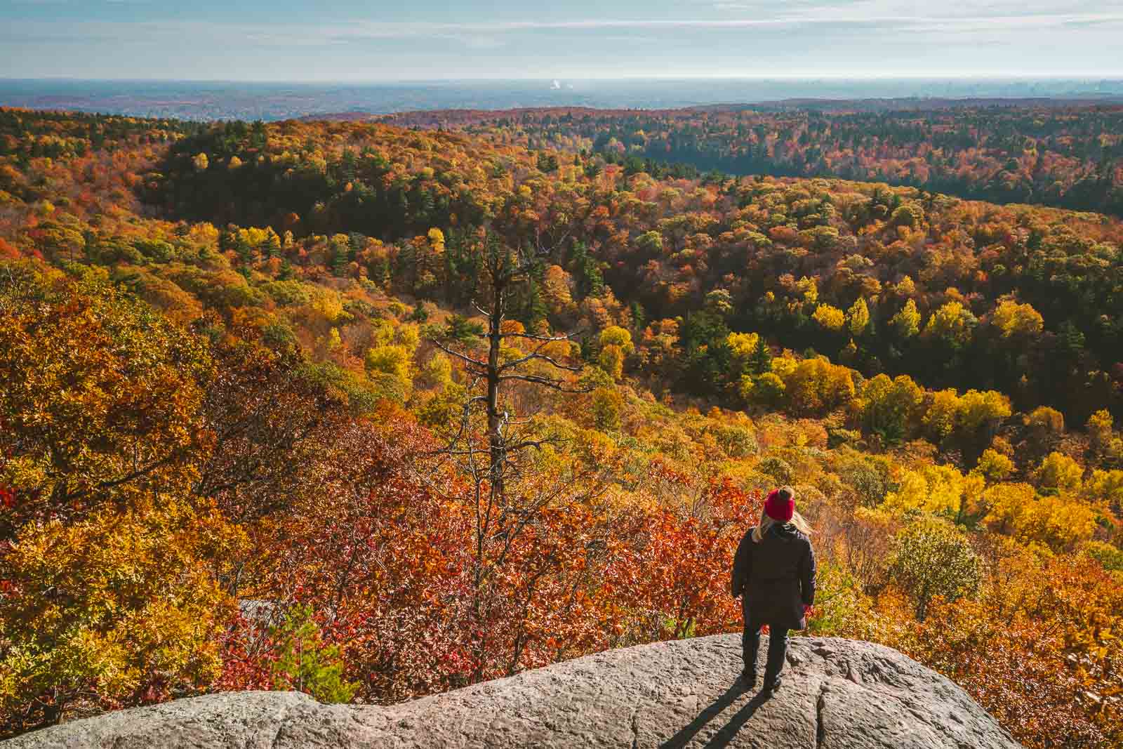 10 Lovely PLACES TO VISIT IN CANADA